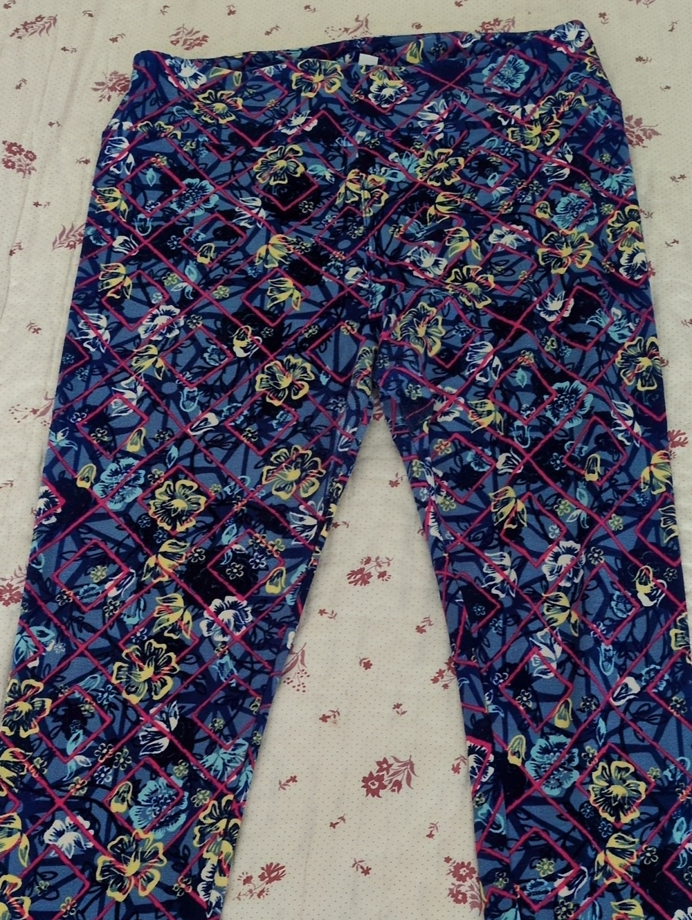 LuLaRoe  Blue Floral Diamond-Print Leggings
